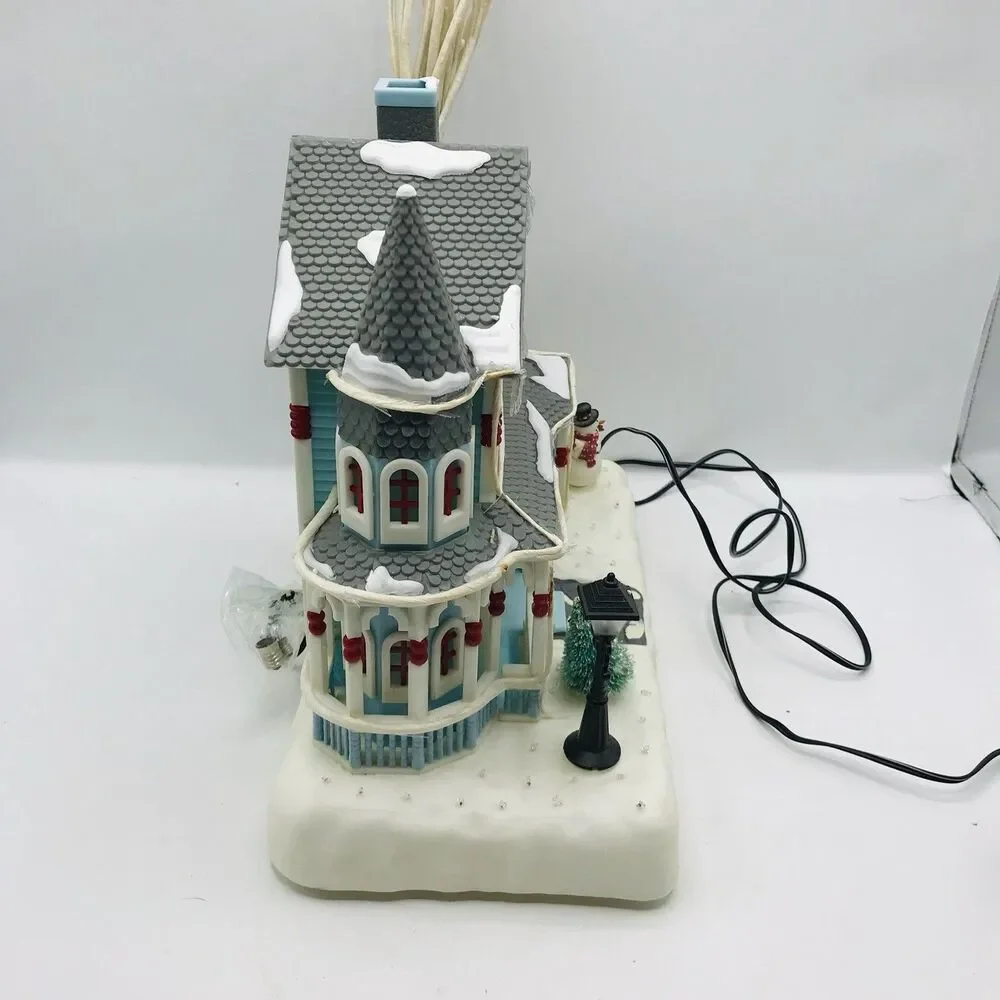 Vintage Avon 2001 Holiday Splendor Lighted Fiber Optic House Color Changing New!